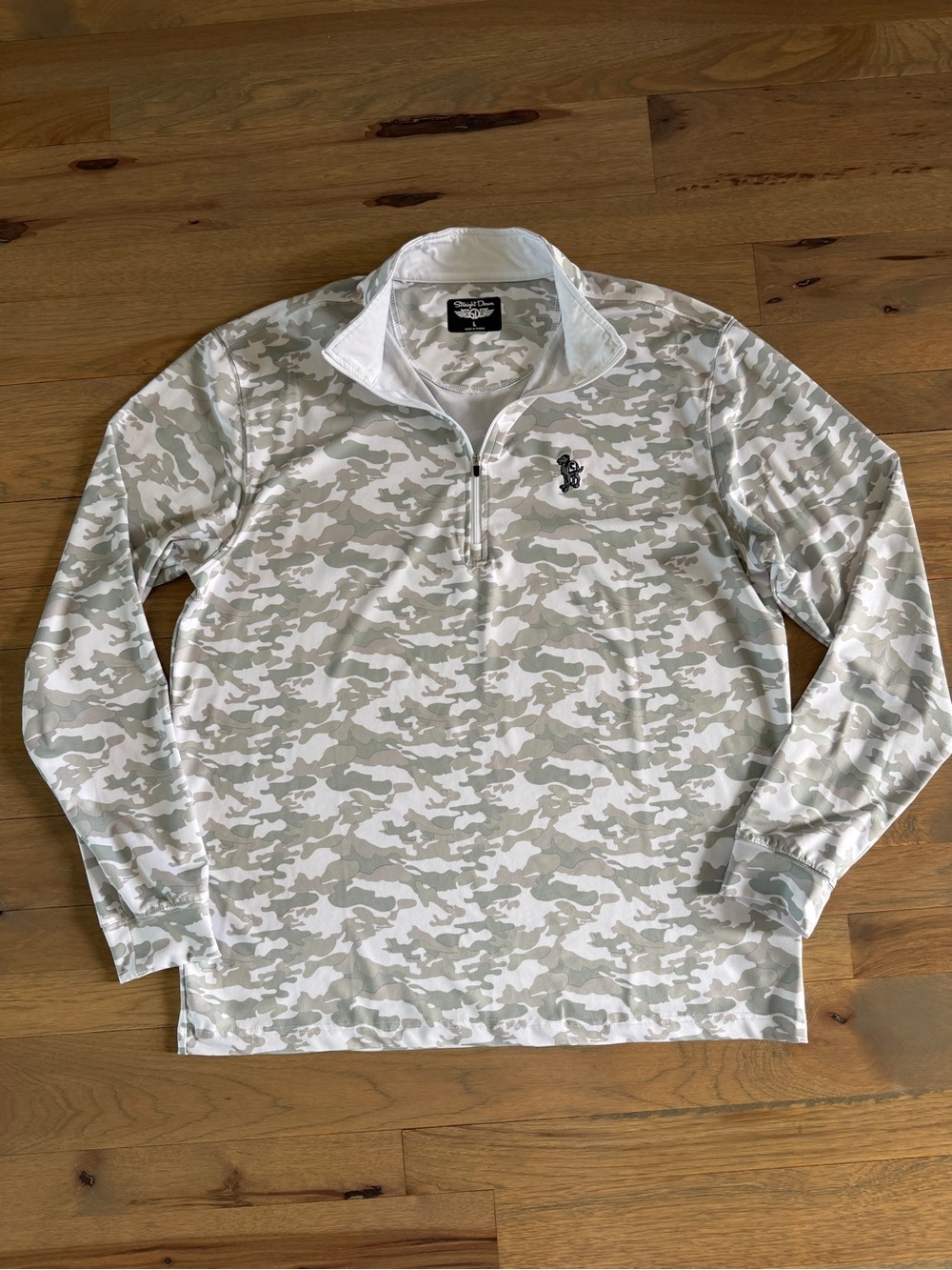 Straight Down Men’s White & Light Gray Camo Quarter-Zip Polo